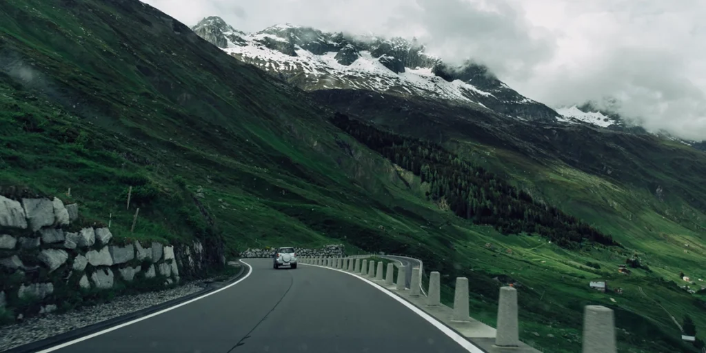 Airport Transfers in Europe: A Guide for Travel Professionals